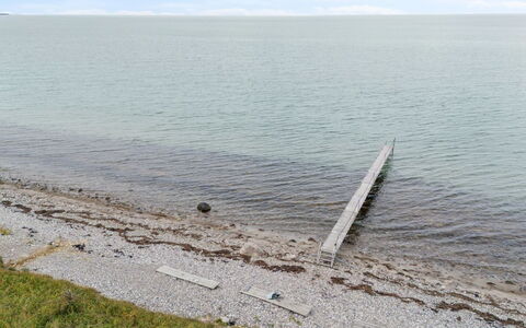 Niela - 400M from the Sea: Water, Body Of Water, Coast, Coastal And Oceanic Landforms, Sea, Shore, Horizon, Ocean, Beach