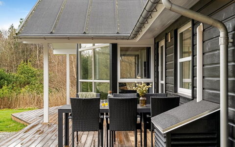 Joske - 2Km from the Sea: Furniture, Wood, Interior Design, Flooring, Floor, Chair, Room, Ceiling, Living Room, Apartment