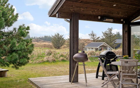 Minka - 500M from the Sea: Furniture, Wood, Interior Design, Flooring, Floor, Chair, Room, Ceiling, Living Room, Apartment