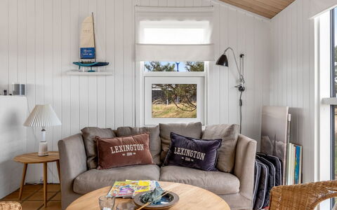 Enni - 350M from the Sea: Wood, Furniture, Interior Design, Throw Pillow, Home, Room, Flooring, Cushion, Living Room, Floor