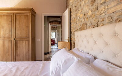 Accommodation:&nbsp;Colorino