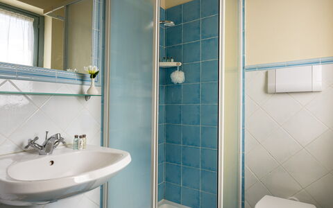 Casa Stella Serena, Casole D'Elsa, Pool: Interior Design, Flooring, Floor, Plumbing Fixture, Bathroom Sink, Bathroom, Plumbing, Room, Ceiling, Sink