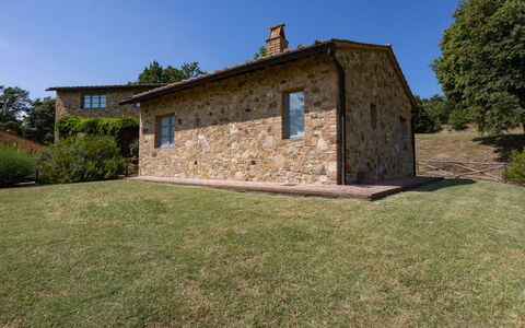 Casa Stella Serena, Podere le Scopaie, Pool: Grass, House, Rural Area, Cottage, Land Lot, Farmhouse, Estate, Lawn, Meadow, Village