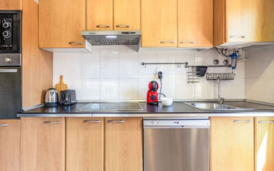 Accommodation:&nbsp;Festival Village 621.2