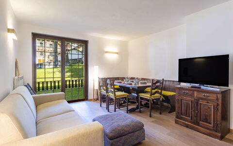 Villa Adele: Interior Design, Flooring, Ceiling, Floor, Furniture, Couch, Room, Apartment, Living Room