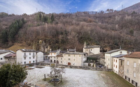 Valtellina 646: Water, Tree, Swimming Pool, Resort, Garden, Eco Hotel, Shade, Landscaping, Tropics
