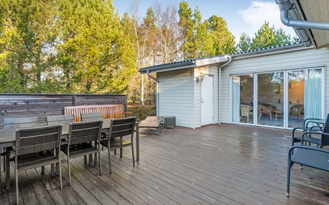 Neval - 150M from the Sea: Wood, Garden, Backyard, Land Lot, Home, Roof, Shade, Deck, Hardwood, Yard