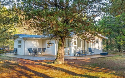 Neval - 150M from the Sea