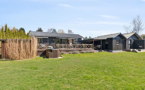 Emelita - 1.1Km from the Sea: Home, Cottage, Porch, Siding, Farmhouse, Outdoor Structure