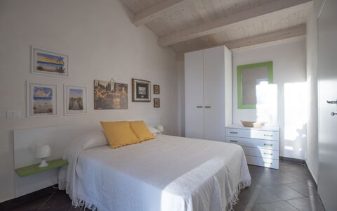Tenuta Renna: Furniture, Interior Design, Bed, Bedroom, Wall, Floor, Flooring, Wood, Bed Sheet, Room