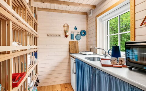 Heda - 1.6Km to the Fjord: Wood, Interior Design, Flooring, Ceiling, Kitchen, Shelf, Room, Wood Stain, Shelving, Hardwood