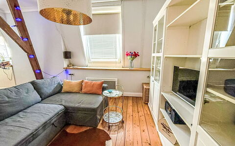The Historic Sea Suite: Furniture, Interior Design, Flooring, Floor, Wood Flooring, Couch, Wood, Ceiling, Room, Living Room