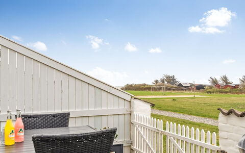 Melvin - 50M to the Fjord: Cottage, Home, House, Roof, Porch, Estate, Siding, Garden Buildings, Farmhouse, Yard