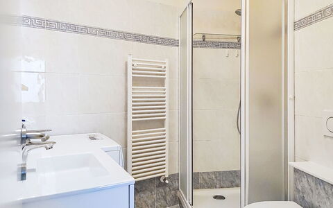 La Terza Casa: Swimming Pool, Hotel, Balcony