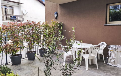 Casa Bel Lago: Swimming Pool, Hotel, Balcony