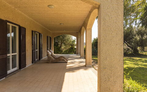 Tarquinia Garden Home: Architecture, Column, Shade, Estate, Concrete, Hacienda, Landscaping, Outdoor Structure, Porch