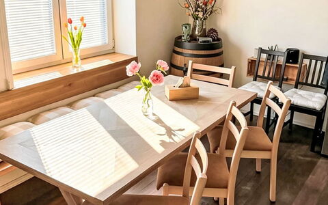 Bukanda: Furniture, Flooring, Interior Design, Chair, Floor, Table, Wood, Kitchen & Dining Room Table, Dining Room, Wood Flooring