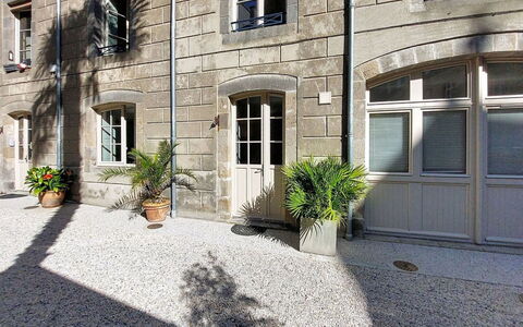 Le Palmier: Wood, House, Cottage, Home, Swimming Pool, Porch, Door, Resort, Shade, Estate