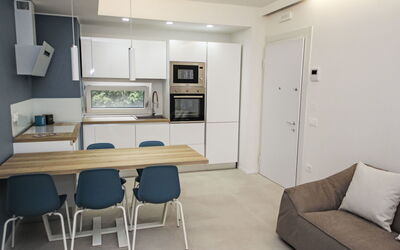Accommodation:&nbsp;Ca' Del Mare 665.2