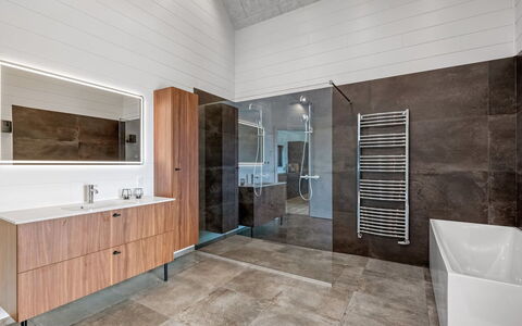 Brigita - 100M to the Fjord: Flooring, Floor, Interior Design, Wood, Bathroom Cabinet, Plumbing Fixture, Ceiling, Cabinetry, Furniture, Bathroom