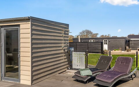 Vaska - 75M from the Sea: Wood, Composite Material, Deck, Door, Hardwood, Siding, Plank, Wood Stain, Shed, Outdoor Furniture
