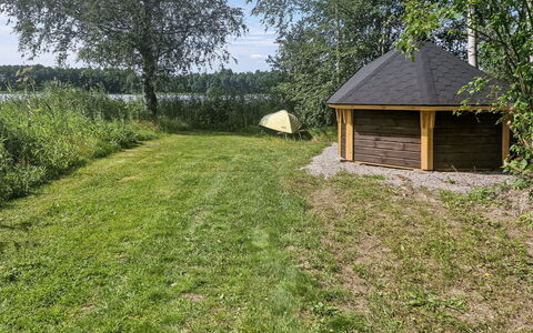 Nuorronranta: Land Lot, Cottage, Garden, Garden Buildings, Shade, Meadow, Backyard, Lawn, Shed, Landscaping