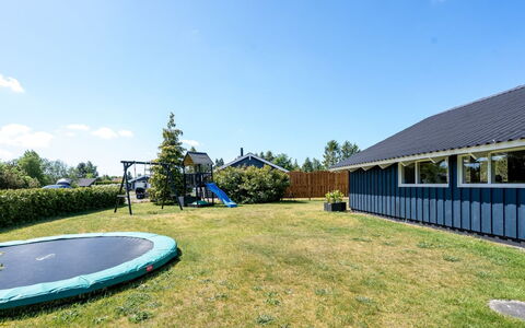 Roope - 800M from the Sea: Blue, Land Lot, Lawn, Shade, Cottage, Estate, Garden, Landscaping, Yard, Backyard
