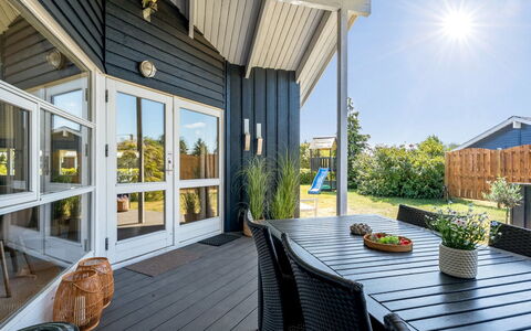 Roope - 800M from the Sea: Wood, Architecture, Home, Porch, Door, Shade, Deck, Hardwood, Siding, Estate