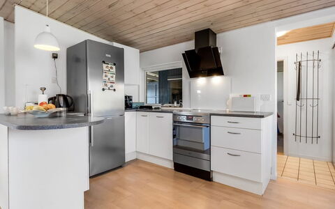 Nisse - 300M from the Sea: Kitchen, Kitchen Appliance, Countertop, Interior Design, Flooring, Furniture, Ceiling, Major Appliance, Wood, Cabinetry