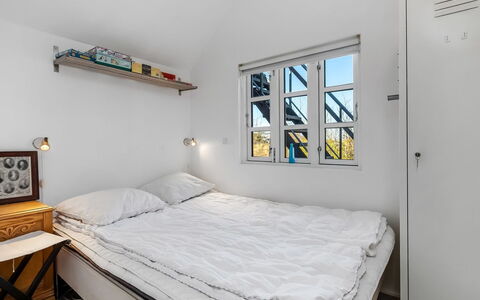 Norman - 100M from the Sea: Wall, Wood, Bedroom, Floor, Interior Design, Bed, Flooring, Ceiling, Home, Room
