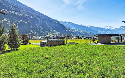 Apart Wurm: Mountainous Landforms, Grass, Mountain, Hill, Grassland, Highland, Mountain Range, Landscape, Rural Area, Hill Station