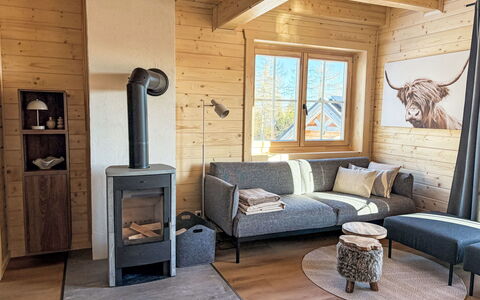 Nockhütte: Furniture, Wood, Flooring, Interior Design, Floor, Home, Wood Flooring, Living Room, Hardwood, Room