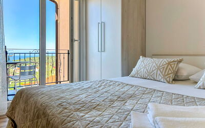 Accommodation:&nbsp;Villa Mare 115.4