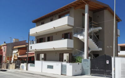 Accommodation:&nbsp;Casa Monica 5.3
