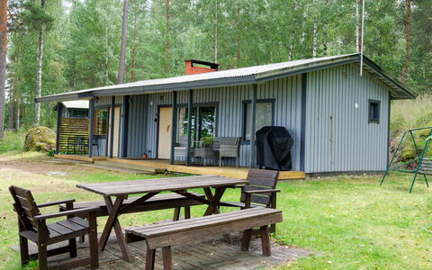 Ranta 1: Tree, Cottage, Land Lot, Rural Area, Home, Shade, Garden Buildings, Shed, Siding, Yard