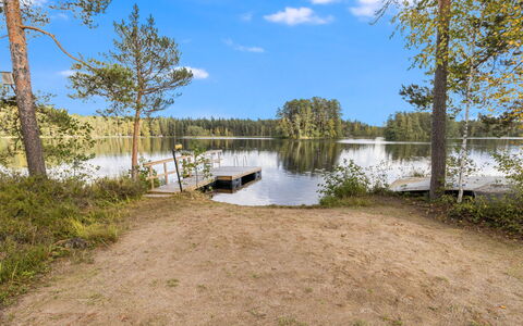 Teurajärven Helmi: Water, Body Of Water, Natural Landscape, Bank, Lake, Reservoir, Pond, Reflection
