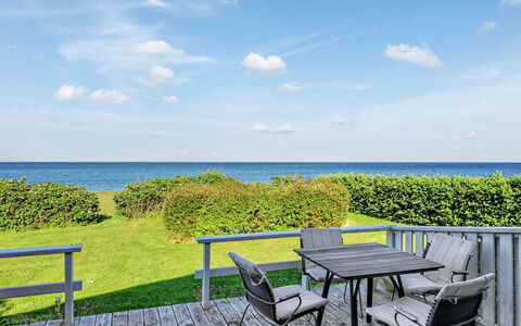 Edla - 35M from the Sea: Blue, Horizon, Furniture, Sea, Outdoor Furniture, Coastal And Oceanic Landforms, Cloud, Ocean, Coast, Shore