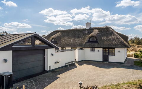 Dorit - 450M from the Sea: Blue, Cottage, House, Home, Farmhouse, Estate, Siding