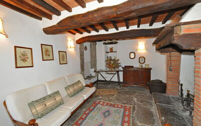 Accommodation:&nbsp;Castagno 7