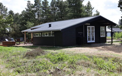 Momo - 2.8Km from the Sea: Wood, House, Roof, Home, Cottage, Door, Land Lot, Siding, Garden Buildings, Shed