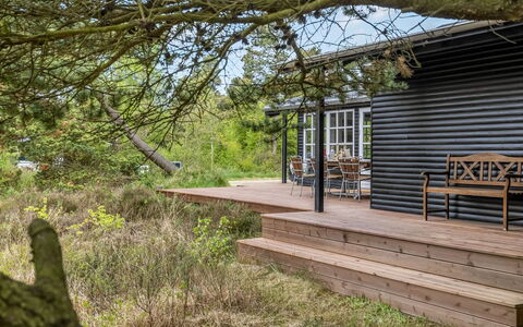 Momo - 2.8Km from the Sea: Blue, Cottage, House, Home, Farmhouse, Estate, Siding