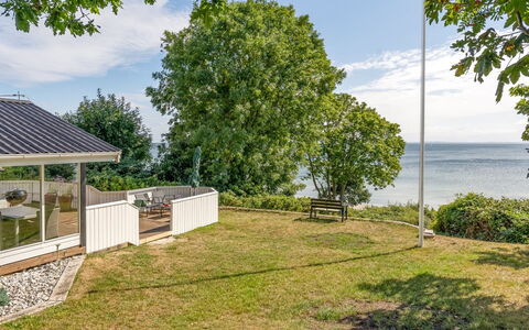 Stefan - 50M from the Sea: Shrub, Cottage, Garden, Estate, Landscaping, Shade, Lawn, Yard, Farmhouse