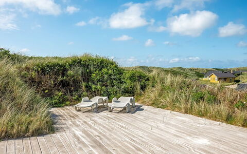 Tume - 250M from the Sea: Grass, Grassland, Landscape, Ecoregion, Plain, Plant Community, Land Lot, Outdoor Furniture, Prairie, Shrubland
