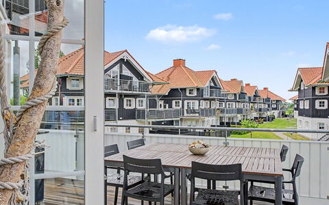Andine - 375M from the Sea: Wood, Wood Flooring, Flooring, Hardwood, Plank, Wood Stain, Deck, Floor, Home, Siding