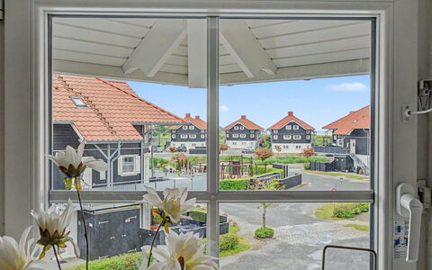 Andine - 375M from the Sea: Wood, Wood Flooring, Flooring, Hardwood, Plank, Wood Stain, Deck, Floor, Home, Siding