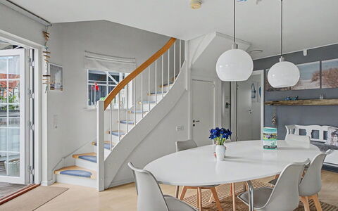 Andine - 375M from the Sea: Wood, Wood Flooring, Flooring, Hardwood, Plank, Wood Stain, Deck, Floor, Home, Siding