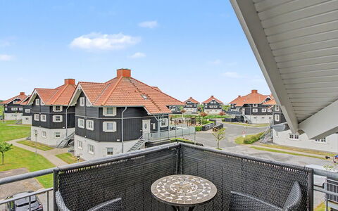 Andine - 375M from the Sea: Wood, Wood Flooring, Flooring, Hardwood, Plank, Wood Stain, Deck, Floor, Home, Siding