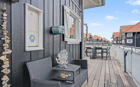 Andine - 375M from the Sea: Wood, Wood Flooring, Flooring, Hardwood, Plank, Wood Stain, Deck, Floor, Home, Siding