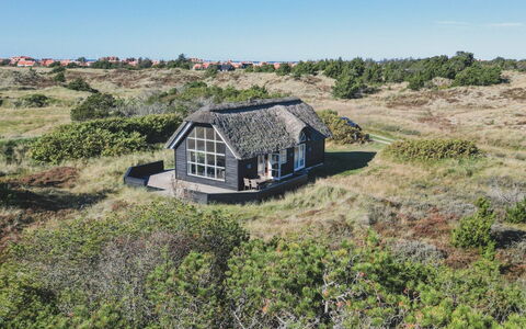 Yanne - 550M from the Sea: Water, Water Resources, Body Of Water, Rock, Coast, Natural Landscape, Headland, Coastal And Oceanic Landforms, Terrain, Promontory