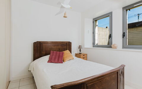 L'Appel du Large: Bed, Bedroom, Furniture, Wall, Interior Design, Bedding, Bed Sheet, Ceiling, Wood, Room